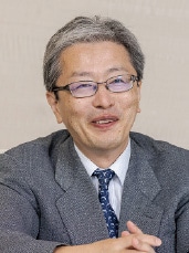 石井 秀樹 先生